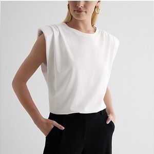 Express shoulder pad tee